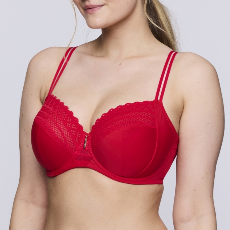 EAST END TRR true red
