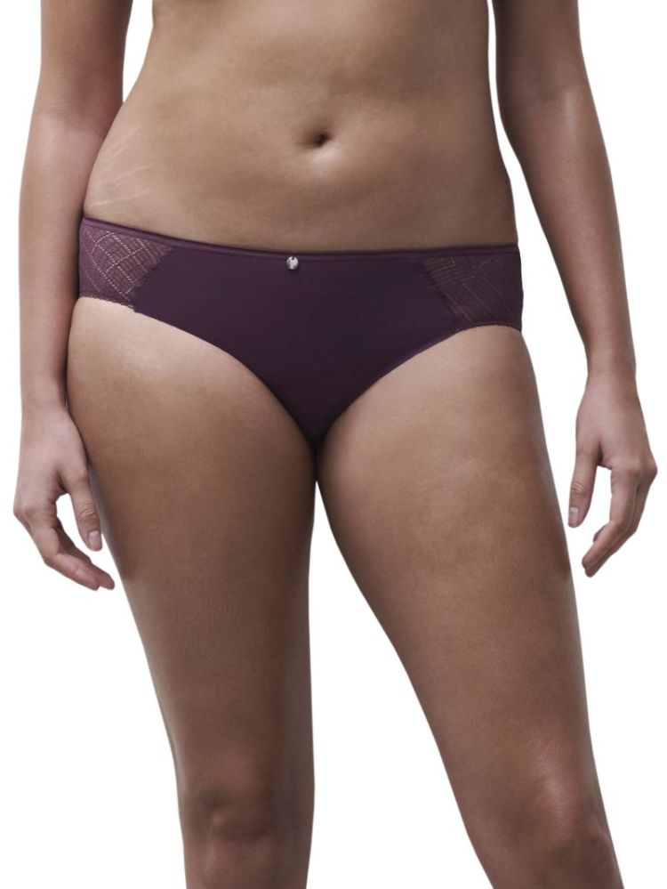 032 PLUM